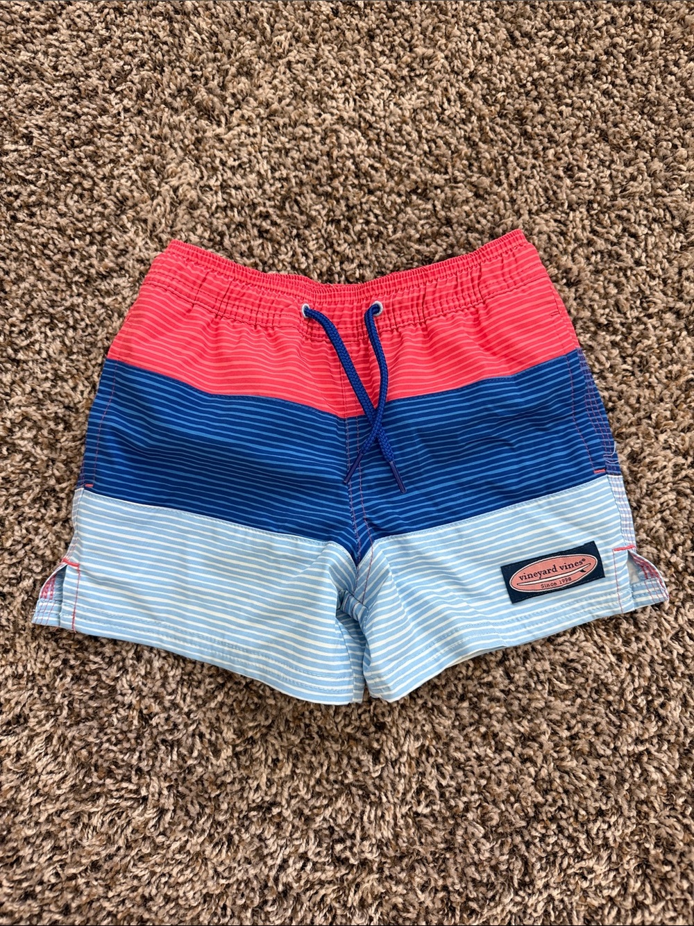 Vineyard vines 4t swim trunks
